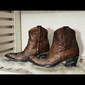 Old Gringo Ankle Boots